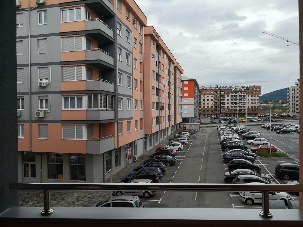 Apartman Gaga Lukavica Exteriör bild